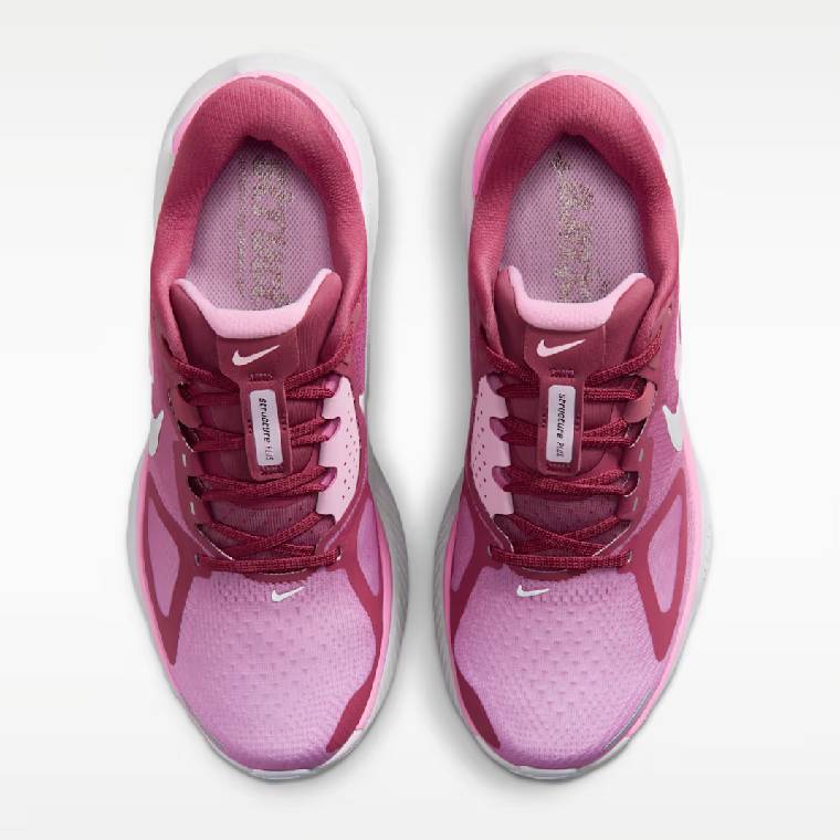 Дамски маратонки Nike Structure Plus розово с тъмночервени и бели акценти, изглед към чифта отгоре 