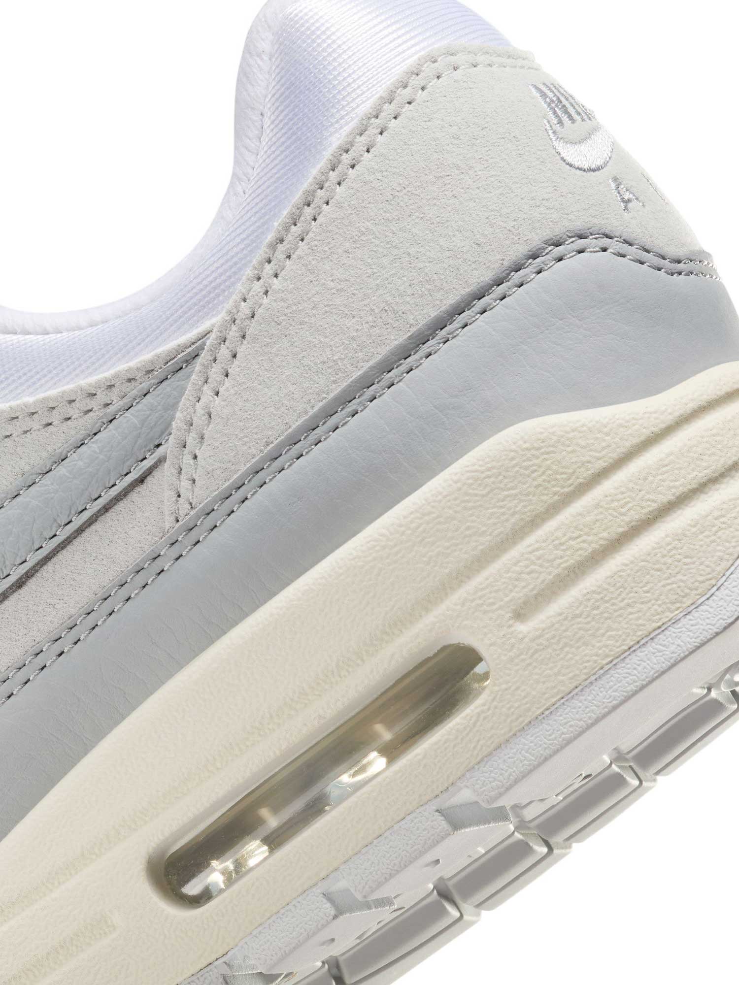 Nike W Air Max 1 87 - Комфорт